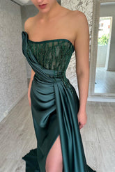 Elegant Long Dark Green A-line Sleeveless Beading Prom Dress With Slit
